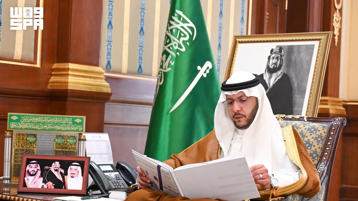 نائب أمير المدينة المنورة يتفقد استعدادات المدارس للعام الدراسي الجديد