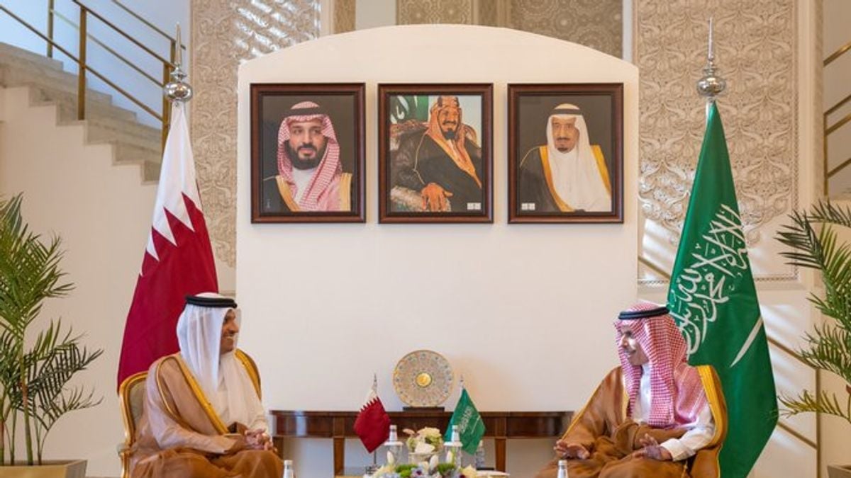 وزير الخارجية السعودي والقطري يبحثان التعاون والأوضاع الإقليمية