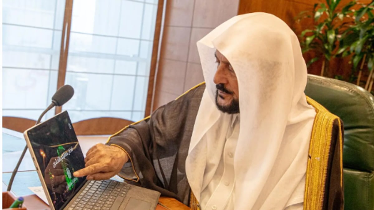 وزير الشؤون الإسلامية يطلق برنامجًا لتعزيز الوعي الشرعي والفكري