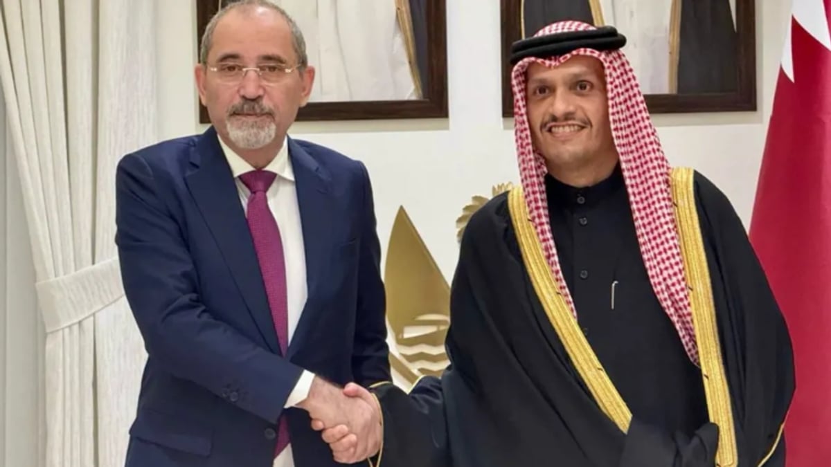 وزيرا خارجية الأردن وقطر يناقشان خفض التصعيد وتعزيز الاستقرار