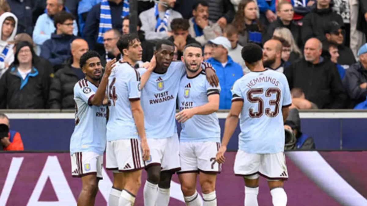 أستون فيلا يحقق فوزًا كبيرًا على كلوب بروج بثلاثة أهداف في دوري أبطال أوروبا