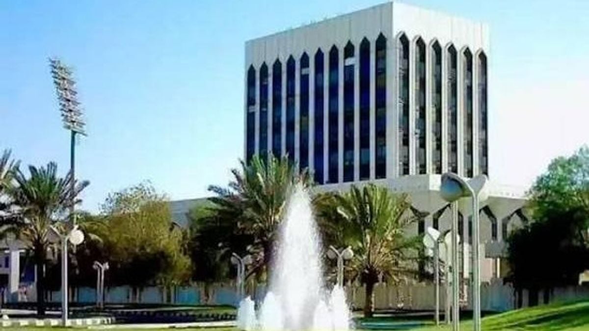 أمانة حائل تجهز 28 موقعًا و3,000 علم لليوم الوطني