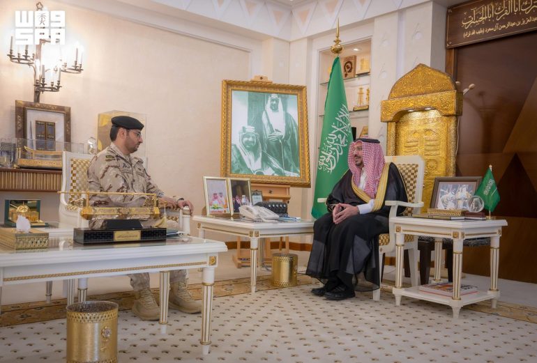 أمير القصيم يستقبل قائد الطوارئ الخاصة ويؤكد أهمية رفع الجاهزية