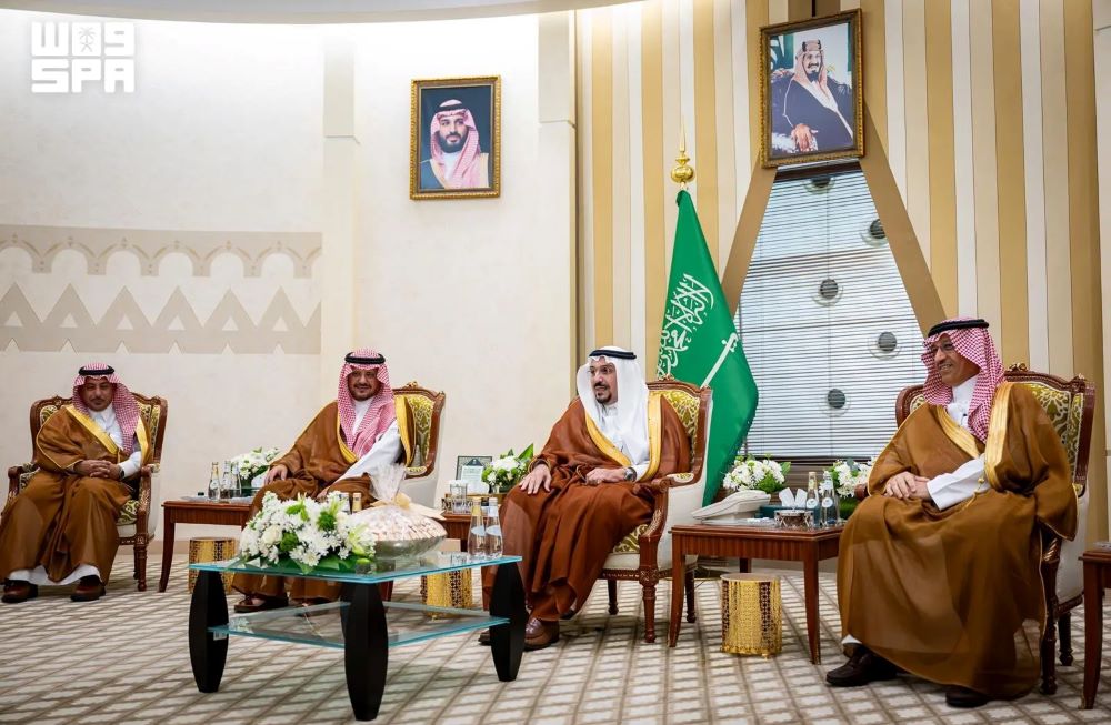 أمير القصيم ووزير التعليم يبحثان تعزيز جودة المخرجات التعليمية