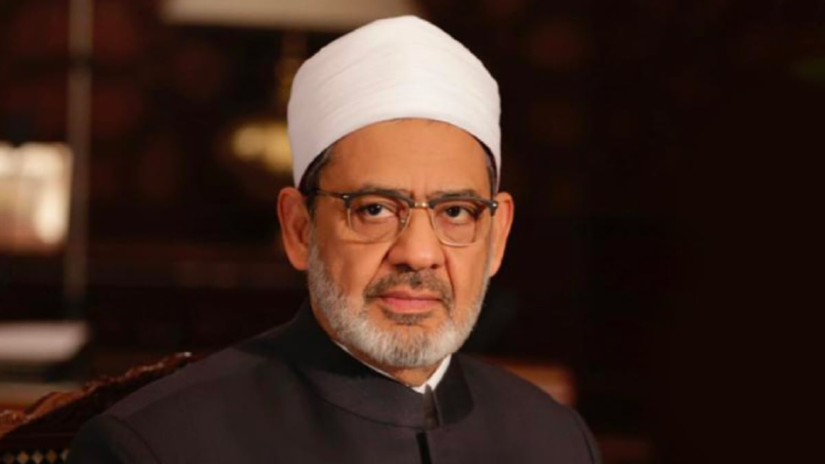 الأزهر: استهداف مكة المكرمة جريمة تثير مشاعر المسلمين حول العالم