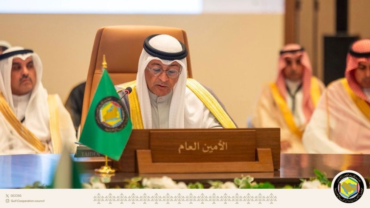 الأمين العام لمجلس التعاون يؤكد أهمية العمل البلدي لتحقيق مدن مستدامة