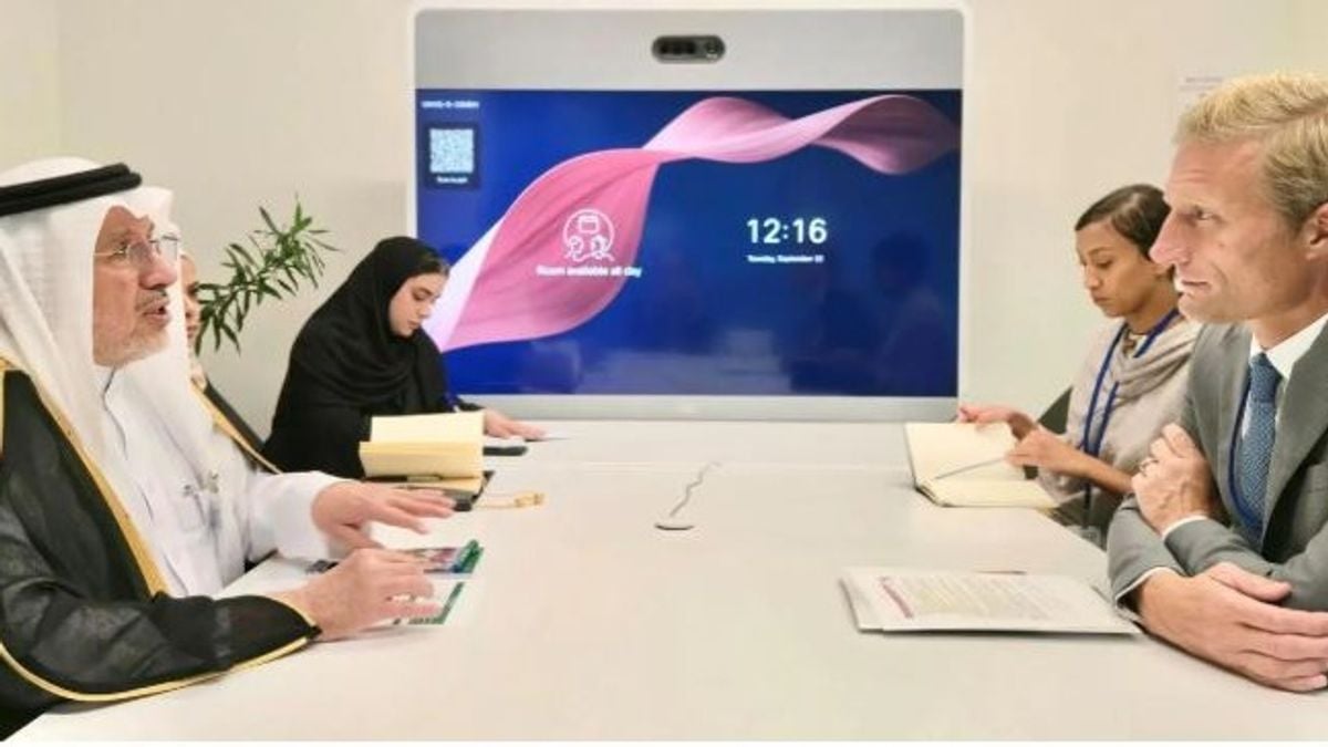 الربيعة والأغذية العالمي يبحثان تعزيز الدعم الإنساني عالمياً