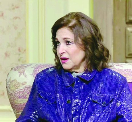 نادية رشاد تعلن اعتزالها الفن وتطلب من الزملاء عدم التواصل