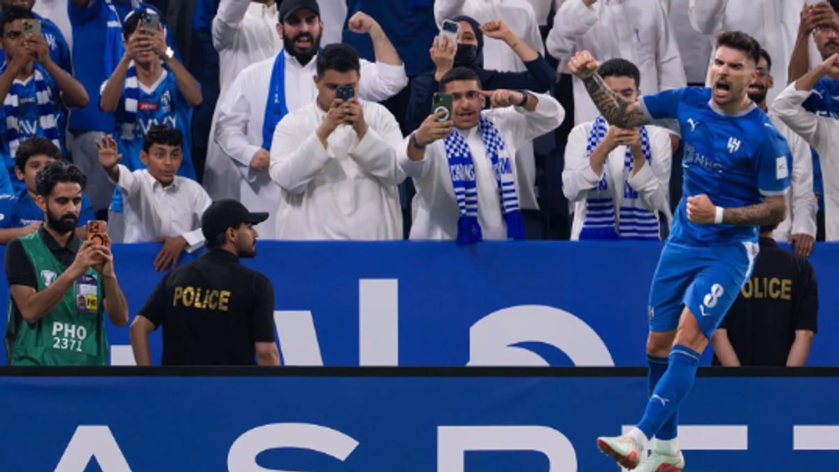 الهلال يتفوق على الغرافة القطري 2-1 في دوري أبطال آسيا