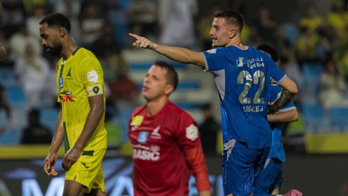 الهلال يواجه الأهلي في كلاسيكو مؤجل بدوري روشن