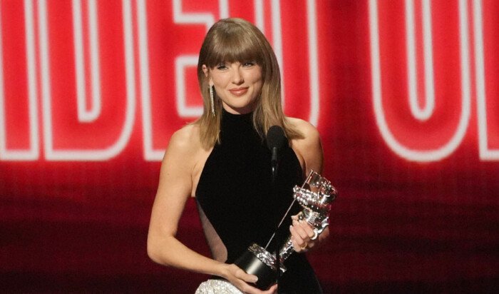 تايلور سويفت تحقق رقمًا قياسيًا جديدًا في حفل VMA