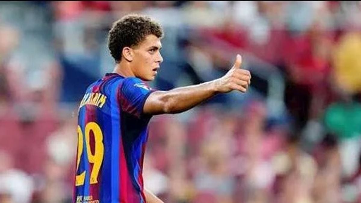 حمزة عبد الكريم ينضم لقائمة برشلونة لمواجهة فينورد في دوري الأبطال