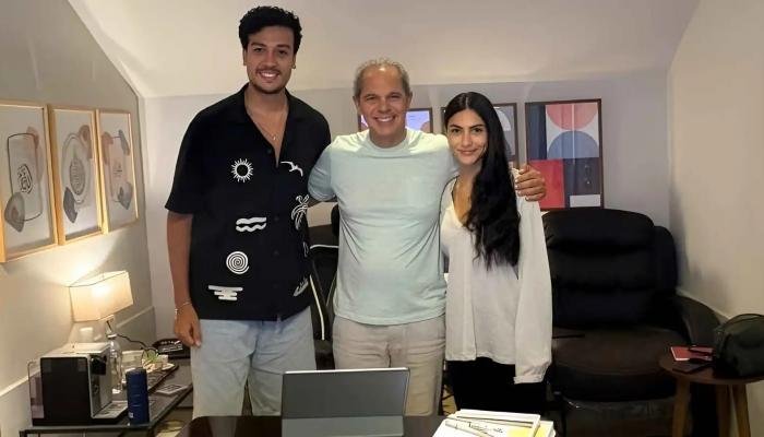 فيلم “معاد عشا” يجمع أحمد عبد الوهاب وهدى المفتي في جريمة غامضة