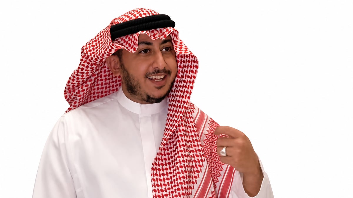 عزام الحمدان يروي قصة حبه مع تقطير النباتات العطرية