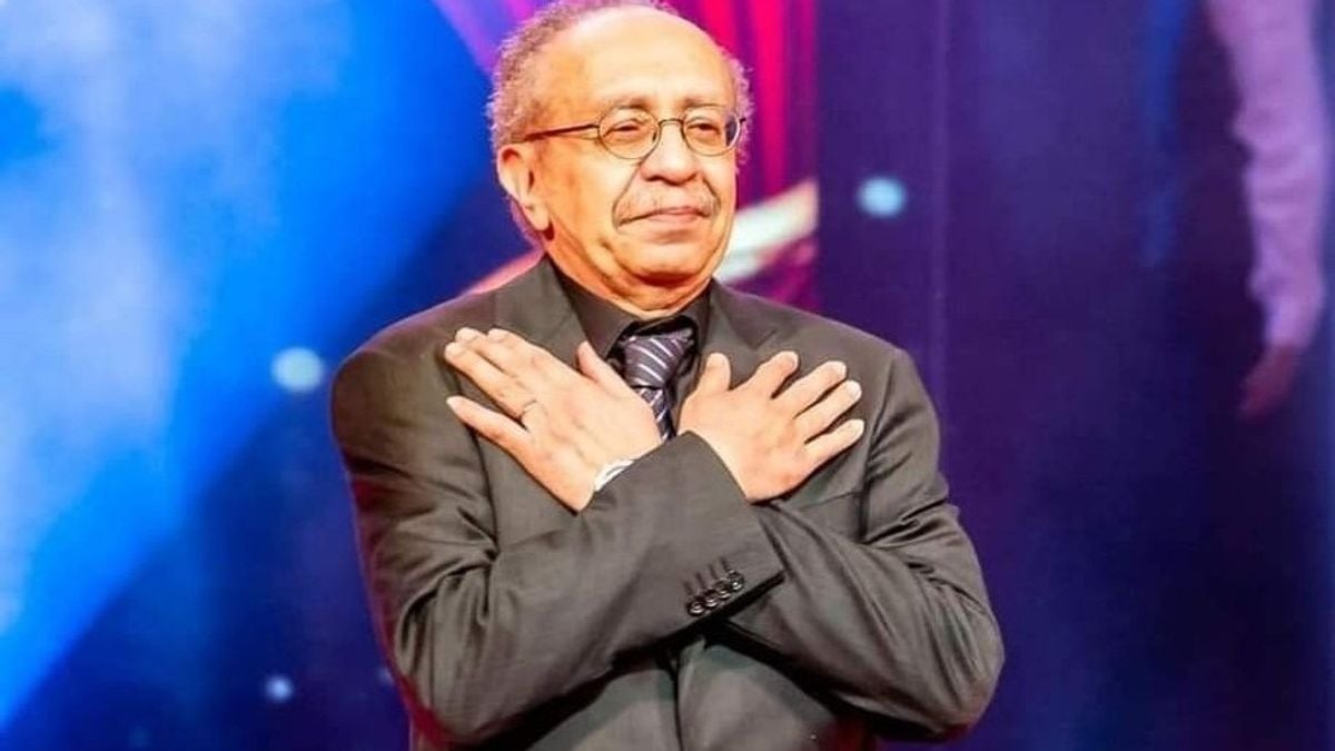 عصام السيد يوضح أسباب نجاح مسرحية «أهلا يا بكوات»