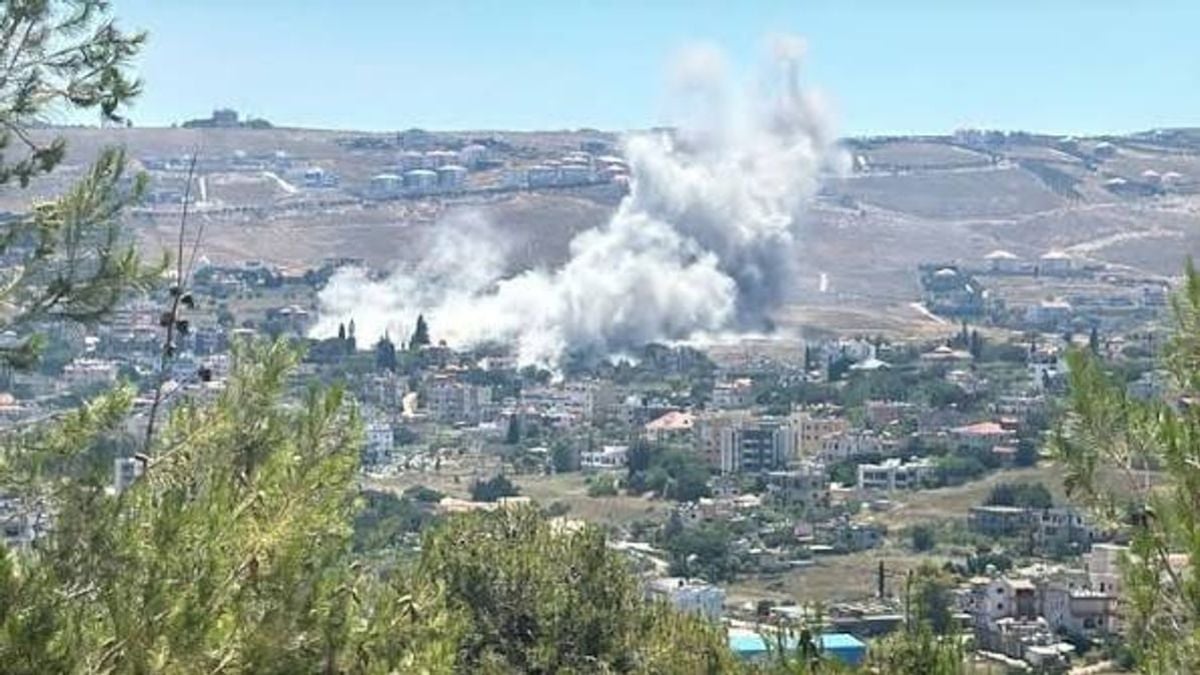 غارات إسرائيلية تودي بحياة 10 أشخاص في كفررمان جنوب لبنان