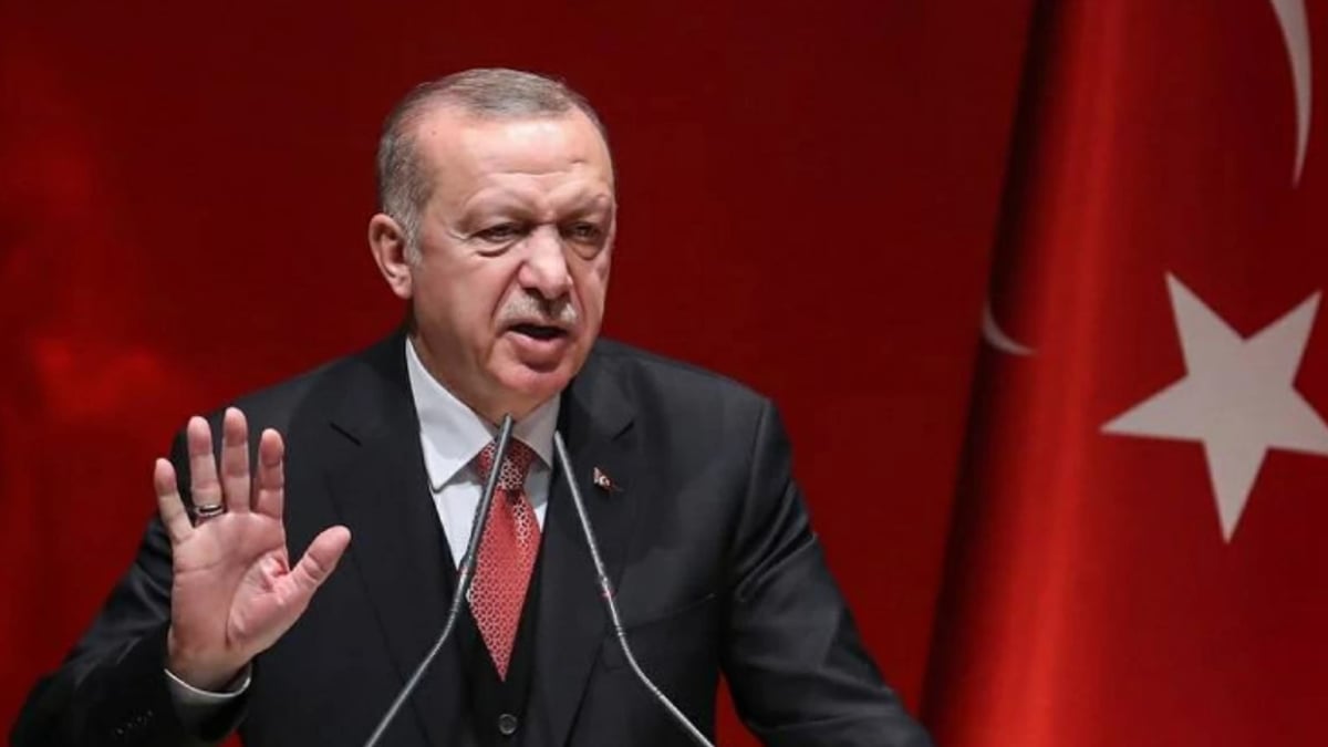 قائد بحرية الاحتلال يحذر أردوغان من تحركاته البحرية