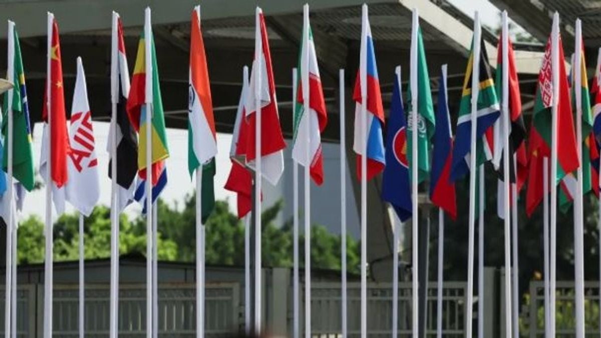 قمة «بريكس» تبدأ أعمالها في نيودلهي