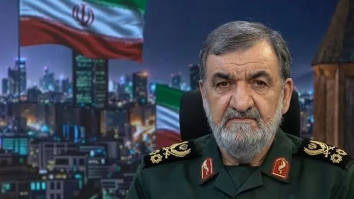 محسن رضائي ينتظر رد ترامب على شروط إيران لوقف الحرب