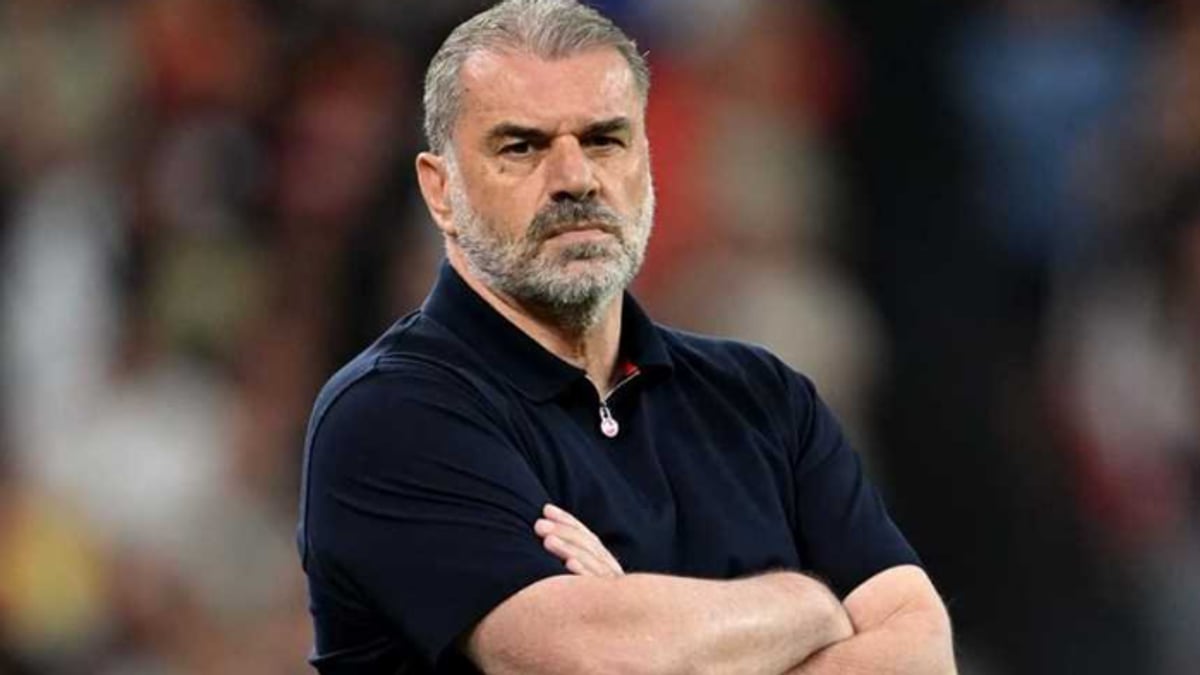مدرب النصر يعبر عن استيائه من التعادل مع الخليج وجوميز يثني على أداء الفريق