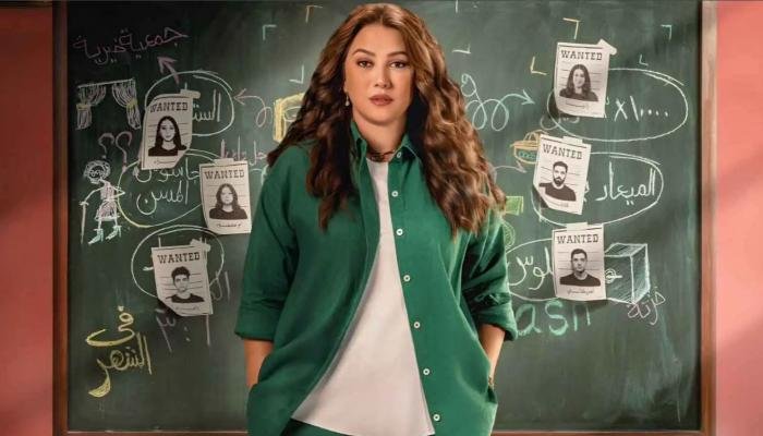 خطة كندة علوش الجريئة بمسلسل 50/50 تضعها وابنها في ورطة