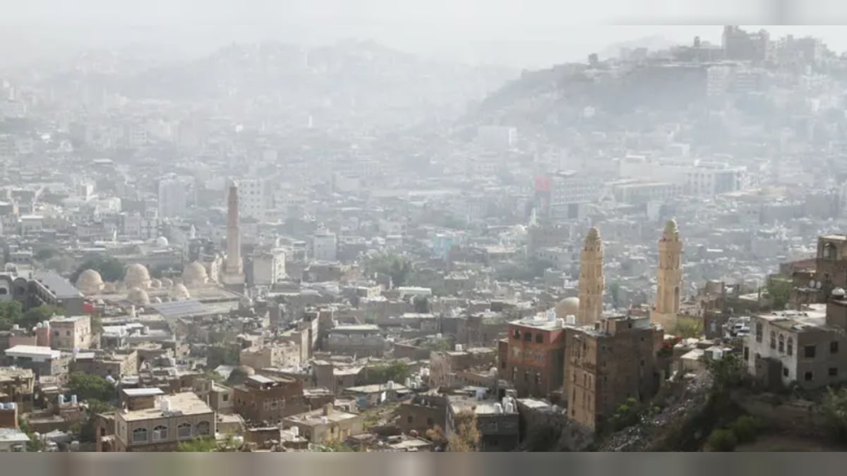مقتل مدنيين في تعز بهجمات حوثية بصواريخ وطائرات مسيرة
