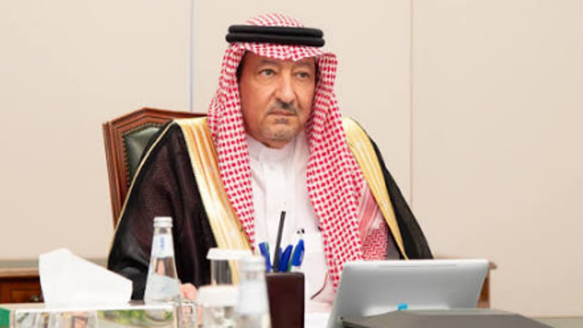 نائب وزير الخارجية يناقش تعزيز التعاون مع مسؤولين إريتريين في الرياض