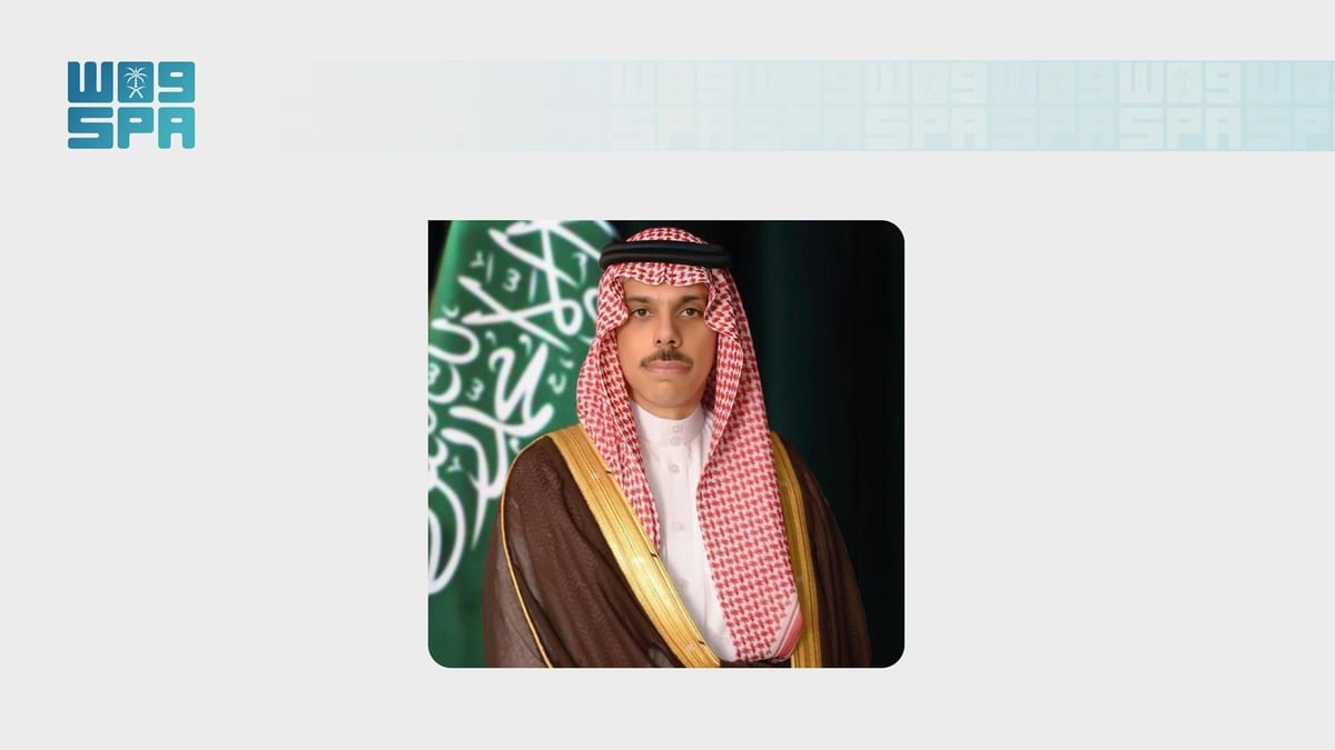 وزير الخارجية السعودي يناقش الأوضاع الإقليمية مع رئيس وزراء قطر