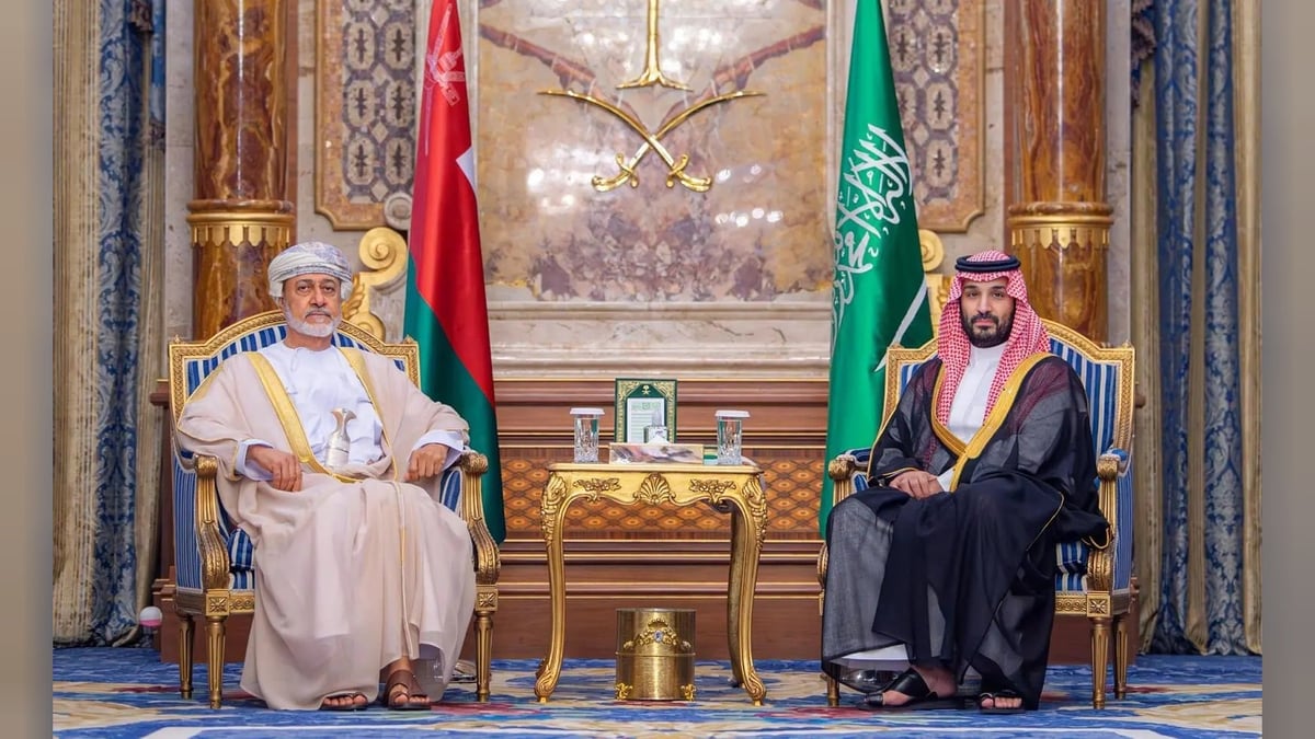 ولي العهد وسلطان عُمان يبحثان التعاون الثنائي والأوضاع الإقليمية