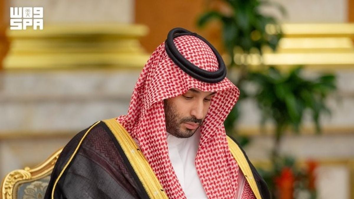 ولي العهد يترأس جلسة مجلس الوزراء في جدة